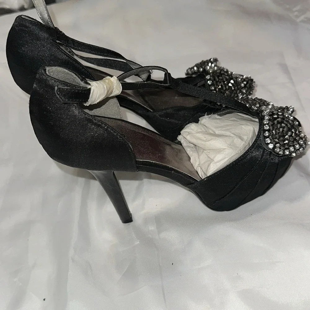 Qupid black satin
